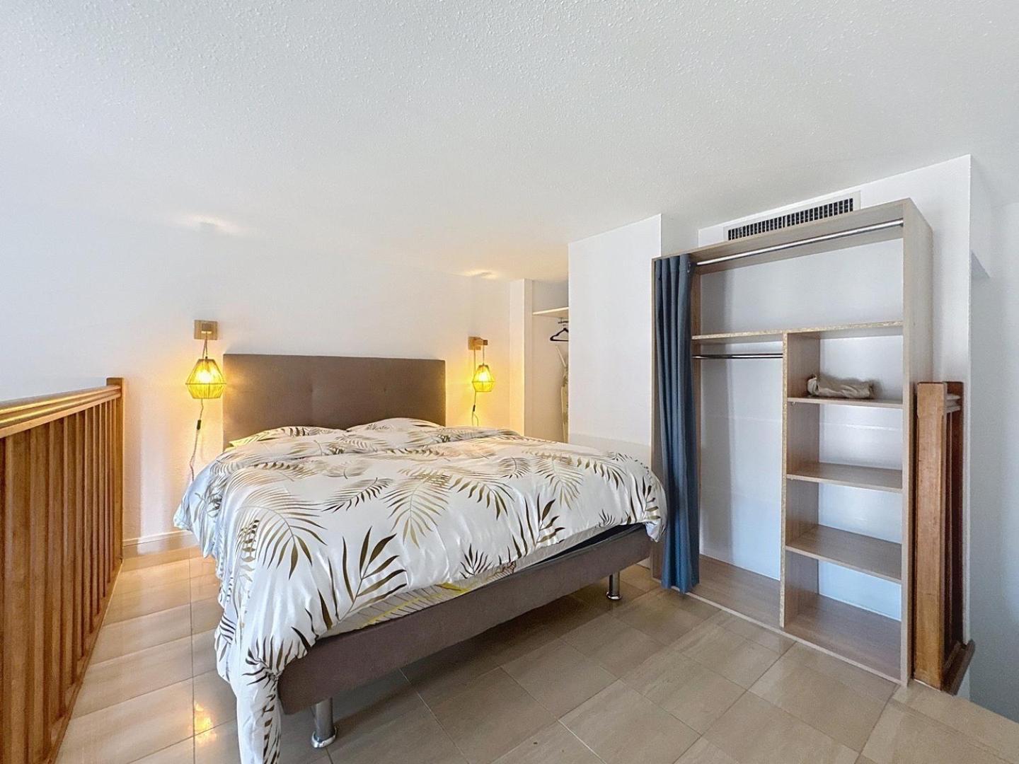 Appartamento Charming 2-room In
